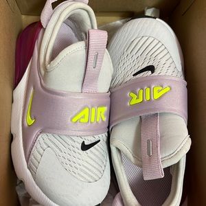 Nike air sneakers size 9C